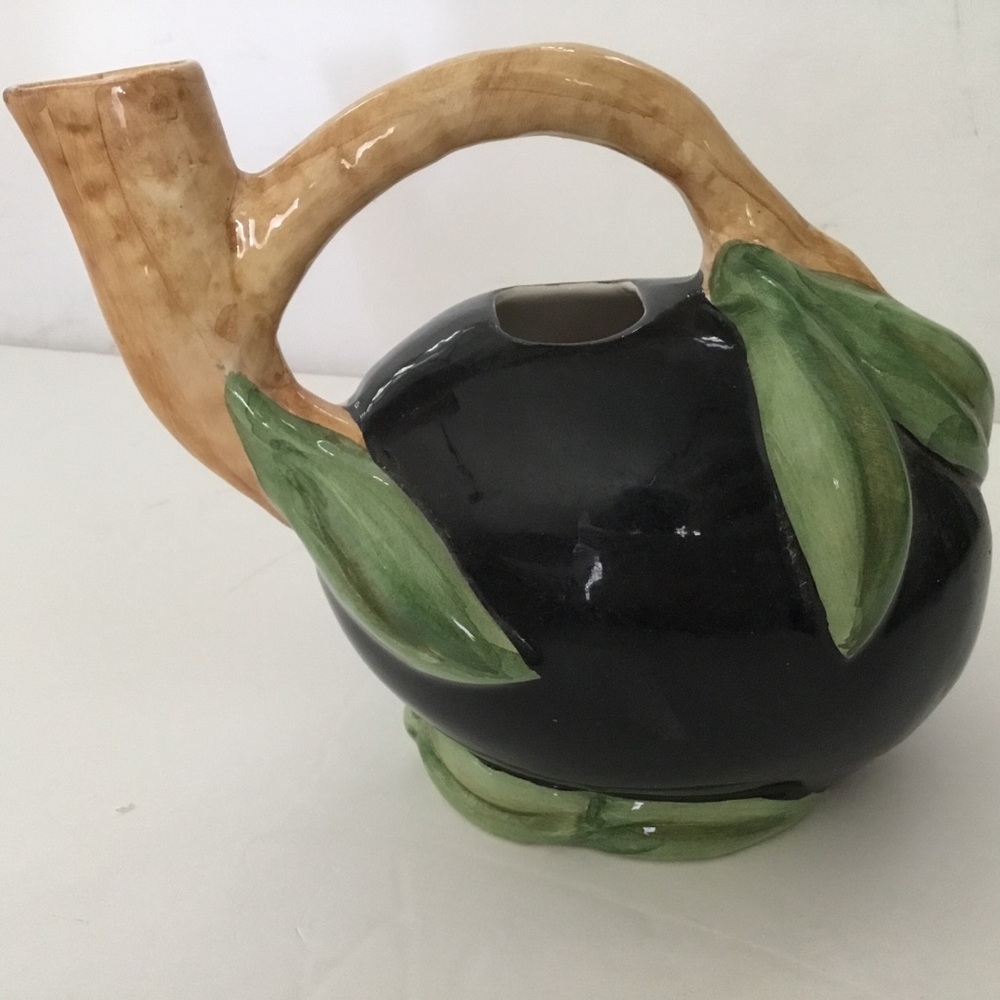 Tea kettle, Eggplant shaped ceramic. Hand made in Italy. New